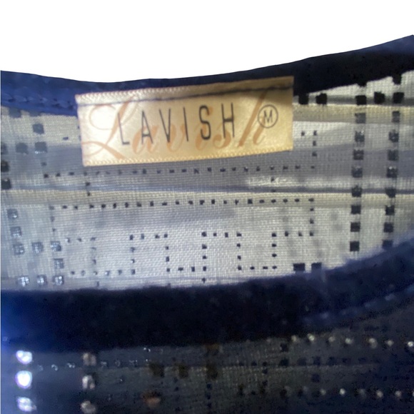 Lavish Dolman Sleeve Blouse in Blue and Silver size‎ M - Picture 2 of 5